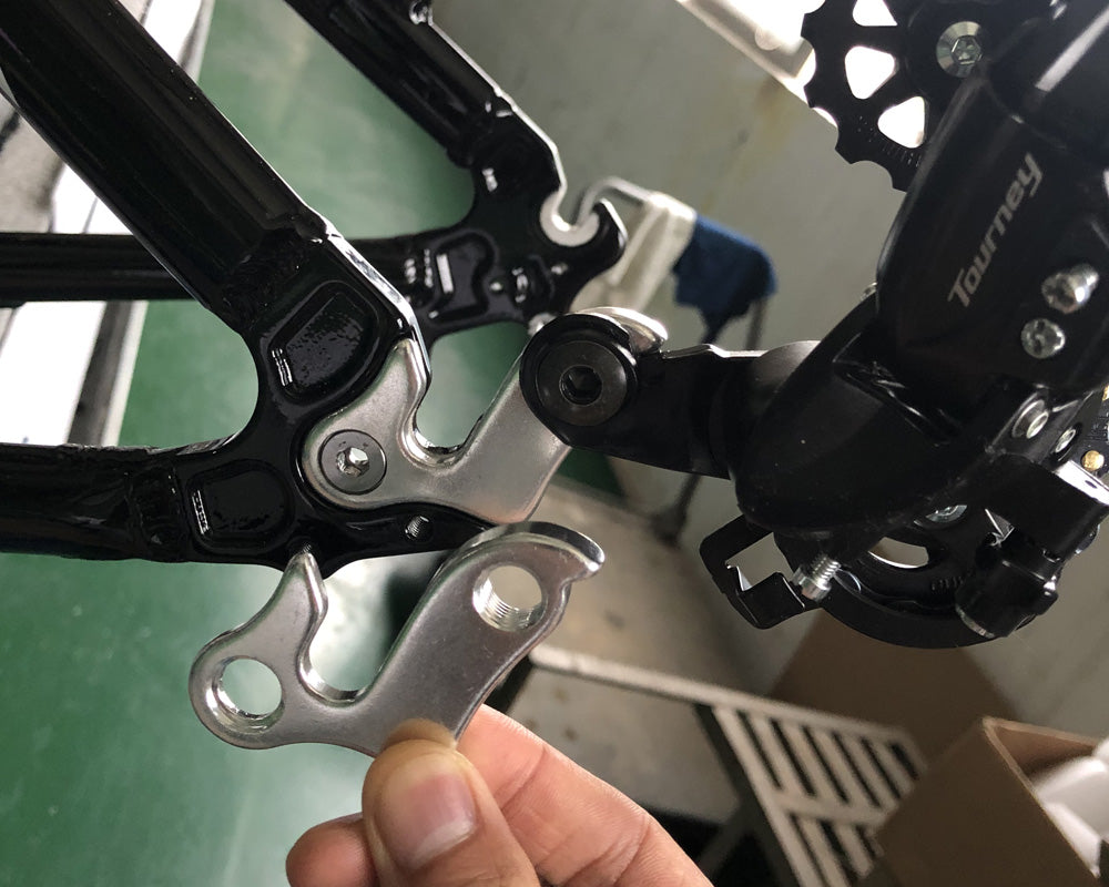 Shimano tourney derailleur hanger on sale